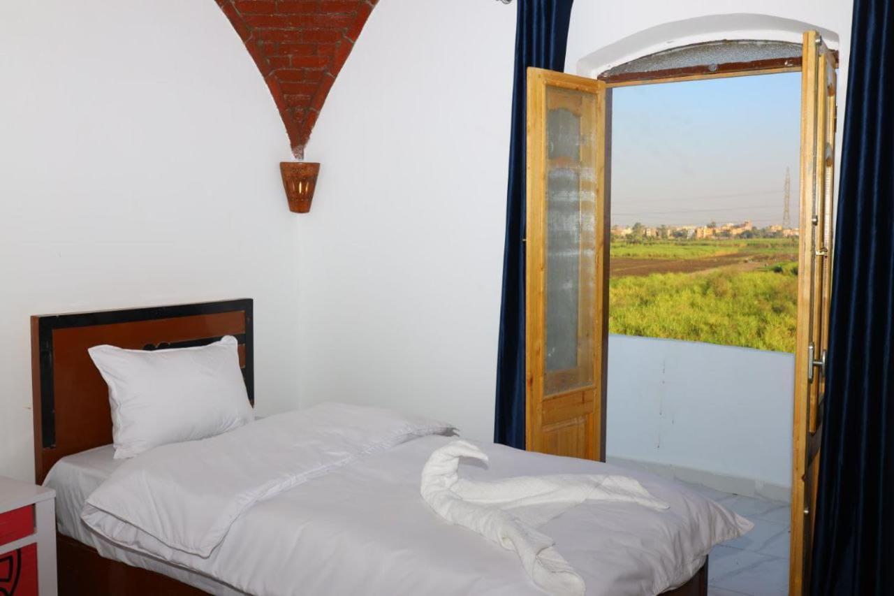 Quiet Gate Guest House Lel Agalta Exterior foto